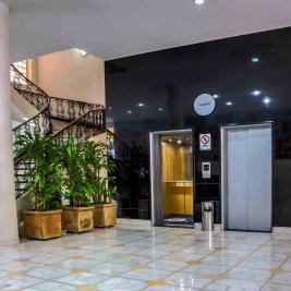 Ascensores del Hotel Neiva Plaza