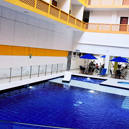 Piscina del Hotel Neiva Plaza