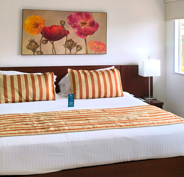 Habitación Suite con room service del Hotel Neiva Plaza