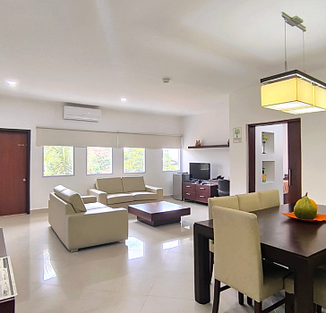 Sala de la habitación Suite del Hotel Neiva Plaza